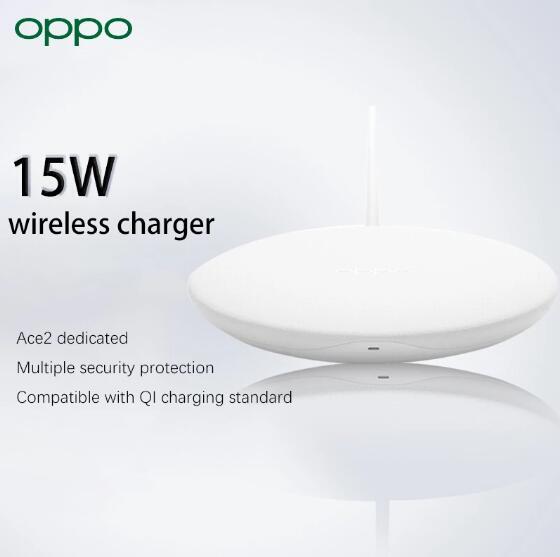 OPPO 15W WIRELESS CHARGER ( INCLUDES TYPE-C FLASH CHARGING CABLE )