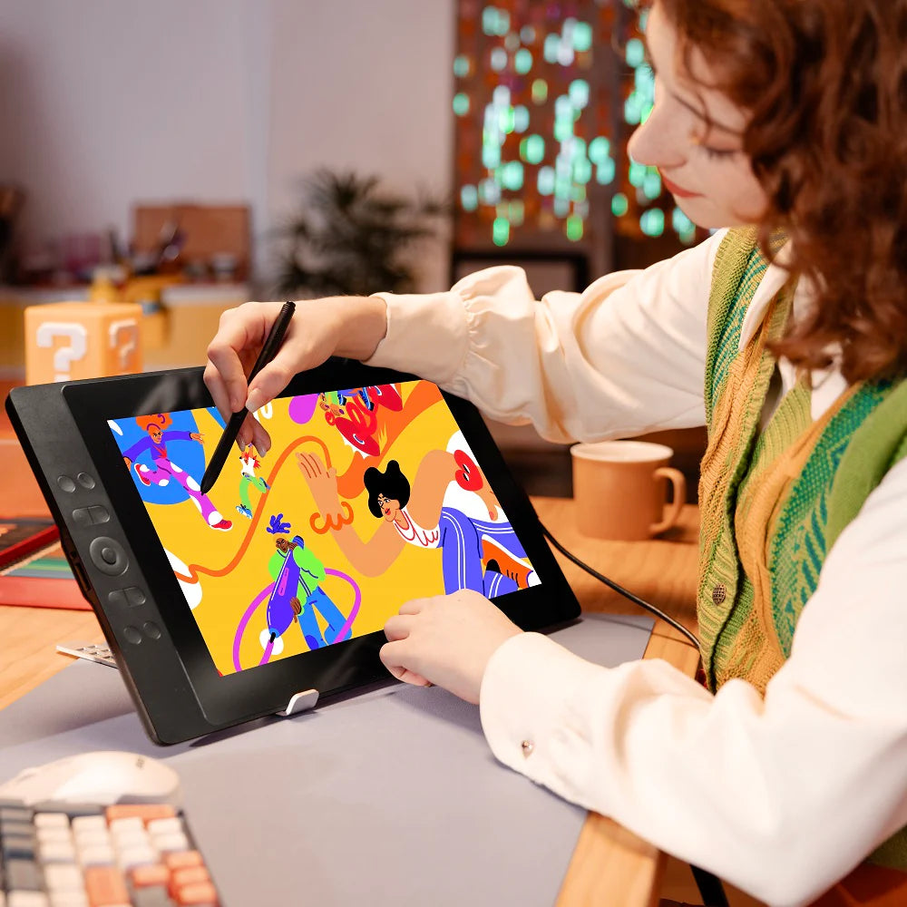 UGEE 15.4 inch Drawing Tablet with Screen，143% sRGB UE16 Computer Graphics Tablet